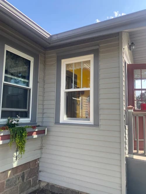 New double-hung window, Windows